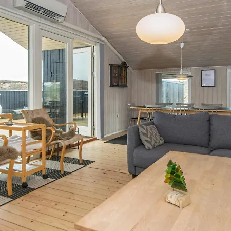 Four-bedroom Holiday In Hvide Sande 4