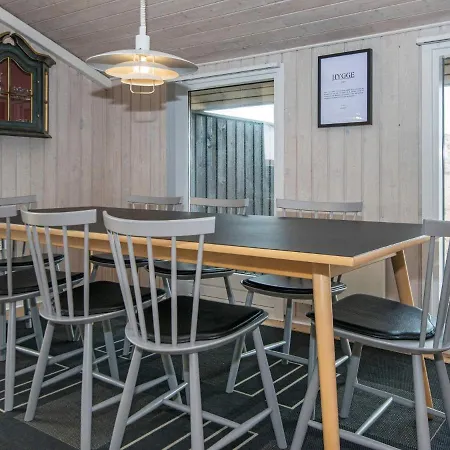Hébergement de vacances Four-bedroom Holiday In Hvide Sande 4